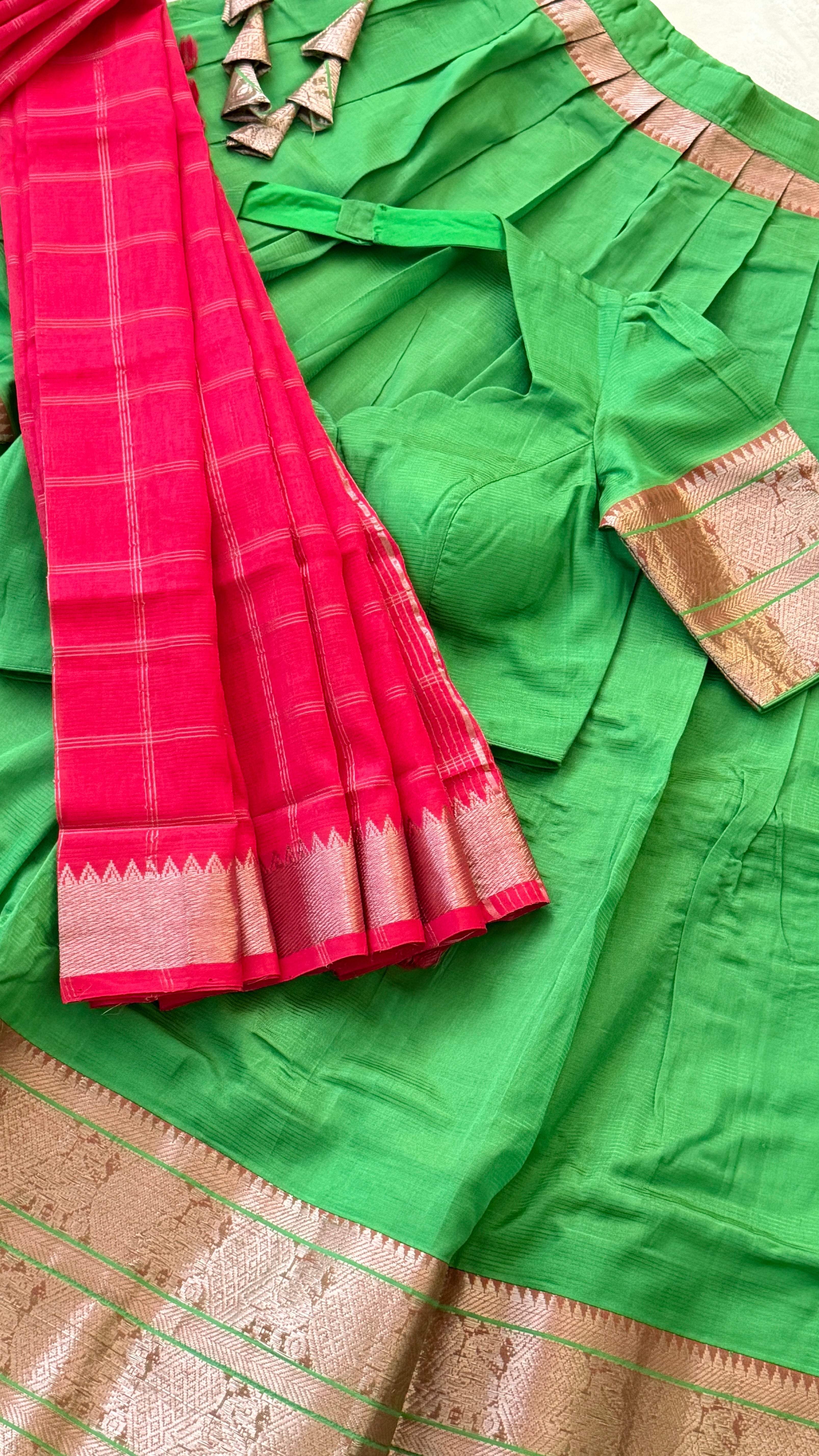 Green & Rani Pink Langa Voni