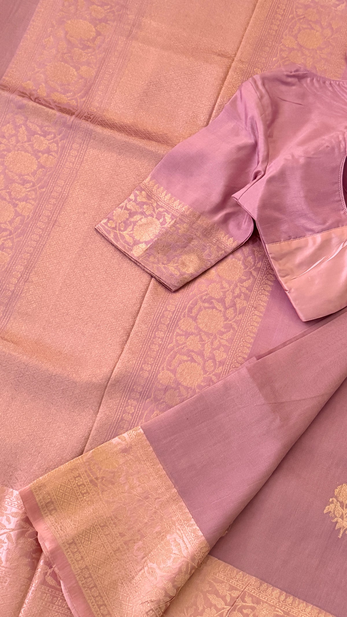 Mauve Beneras Tissue Silk Saree
