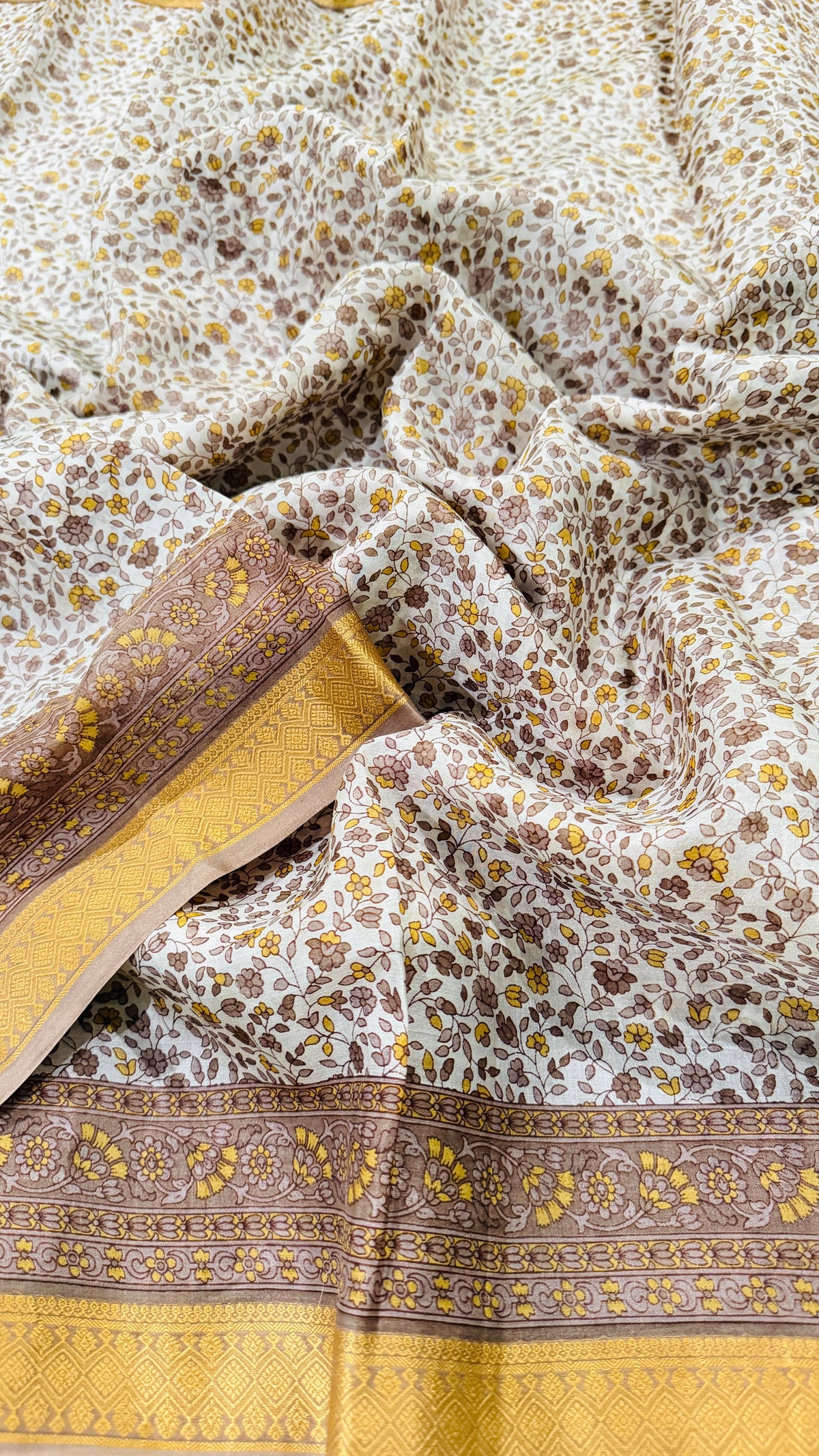 Ivory Floral Print Silk Saree