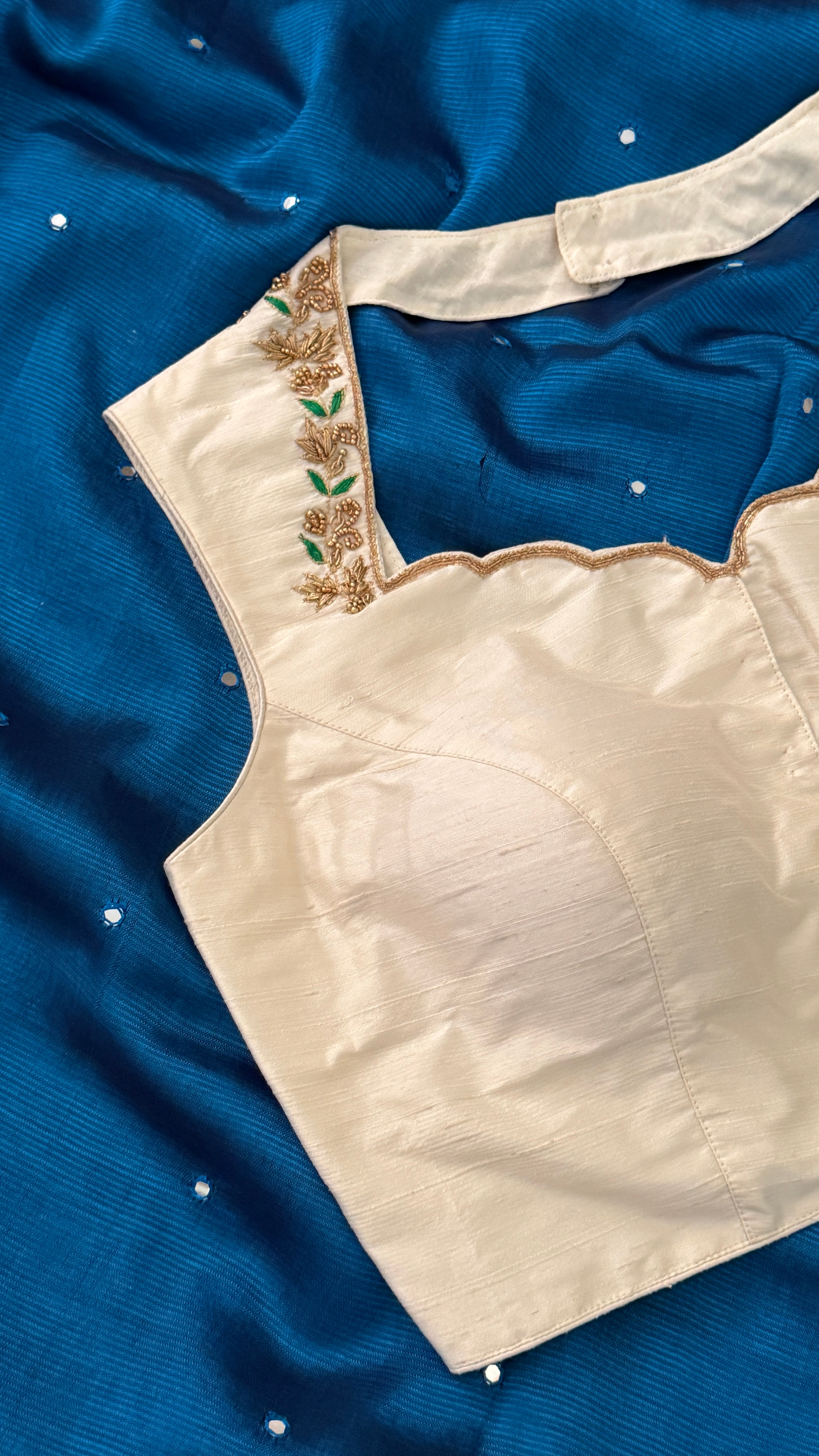Ivory-Green Sleeveless Petal Blouse