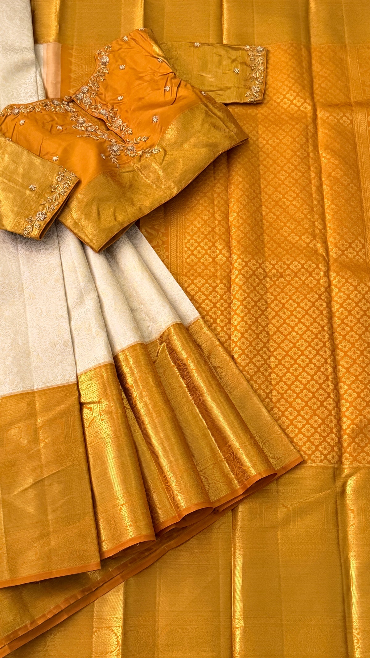 Ivory Kanchi Silk Saree