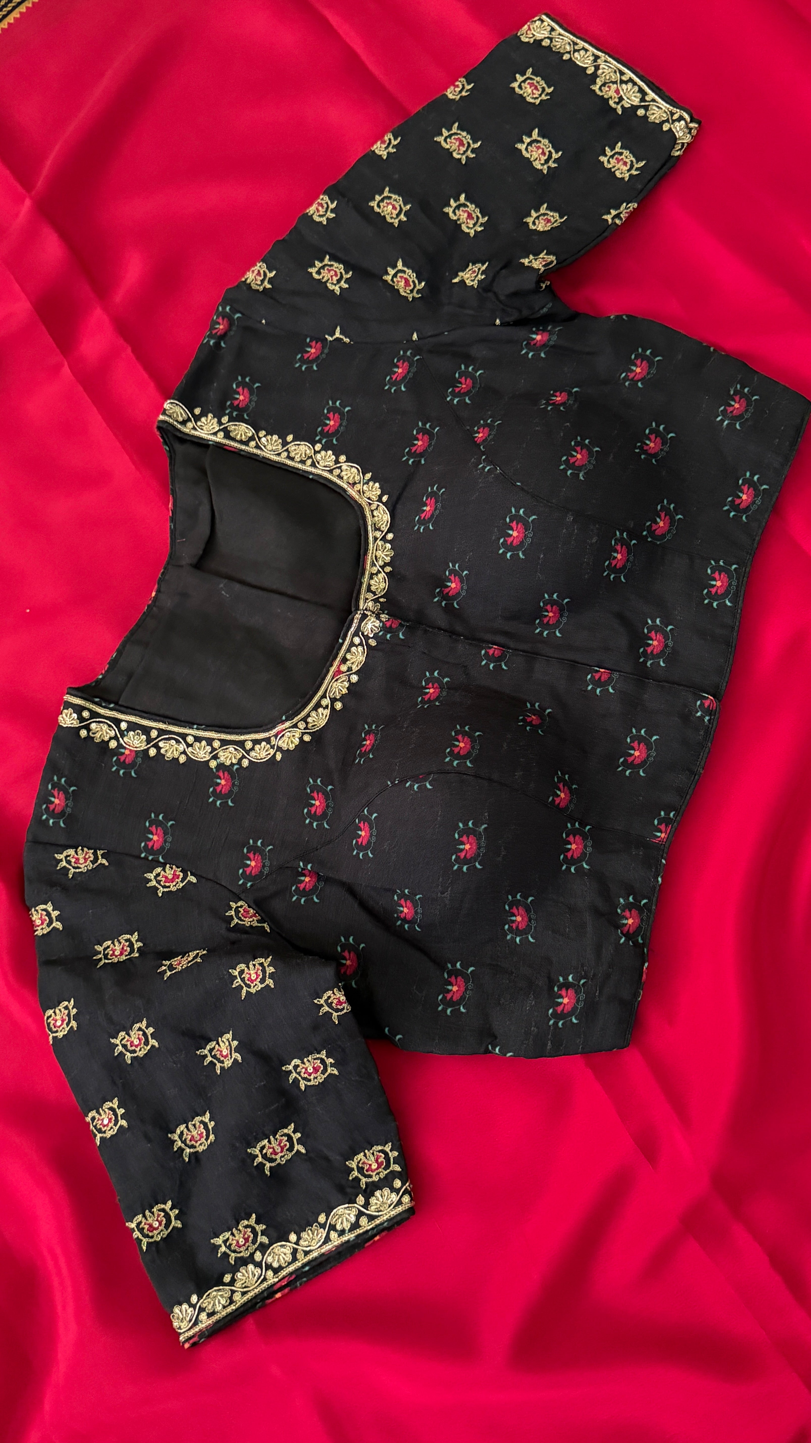 Black Printed Floral Buti Blouse