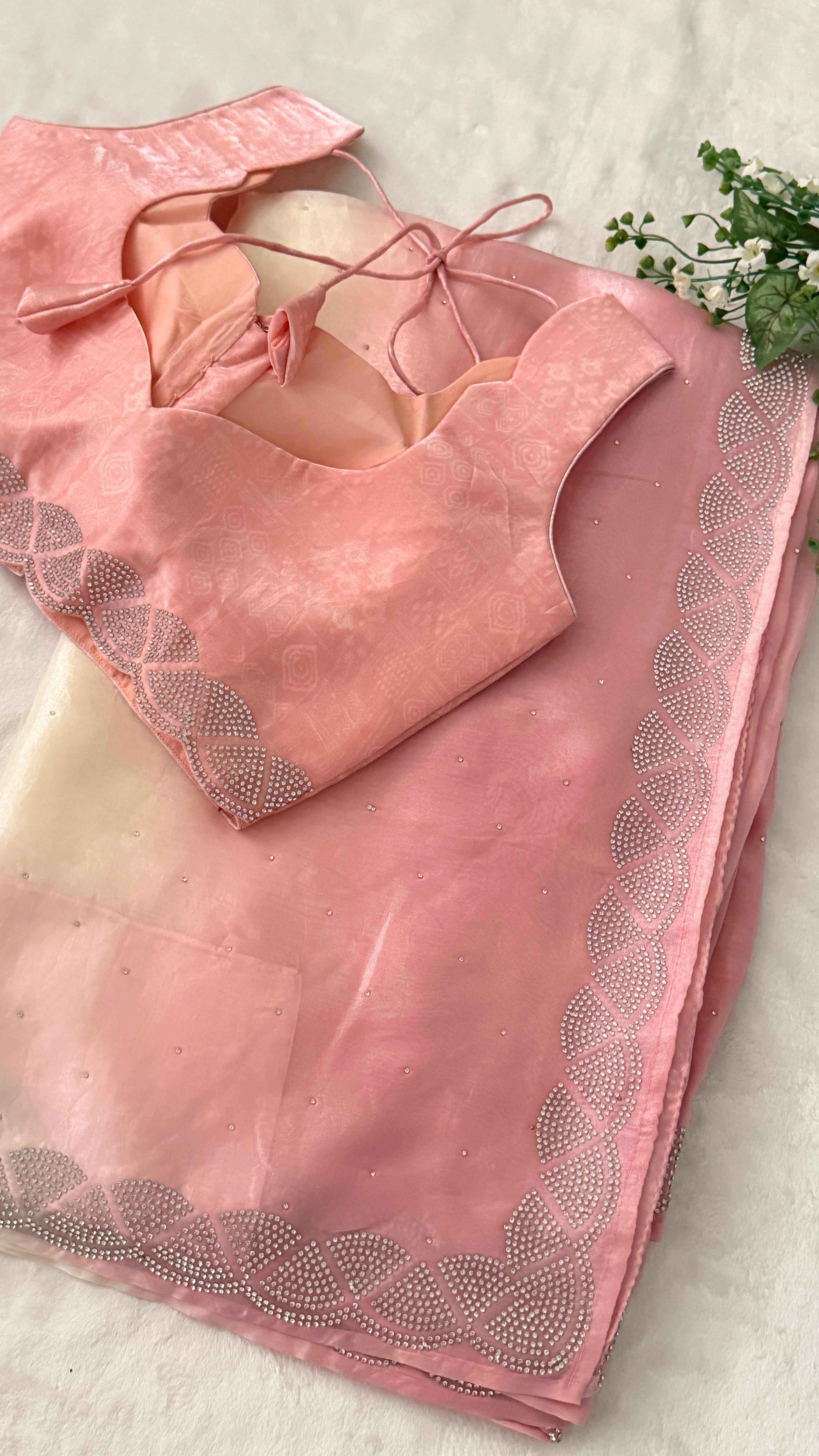 Pink Ombre Crepe Shimmer Saree