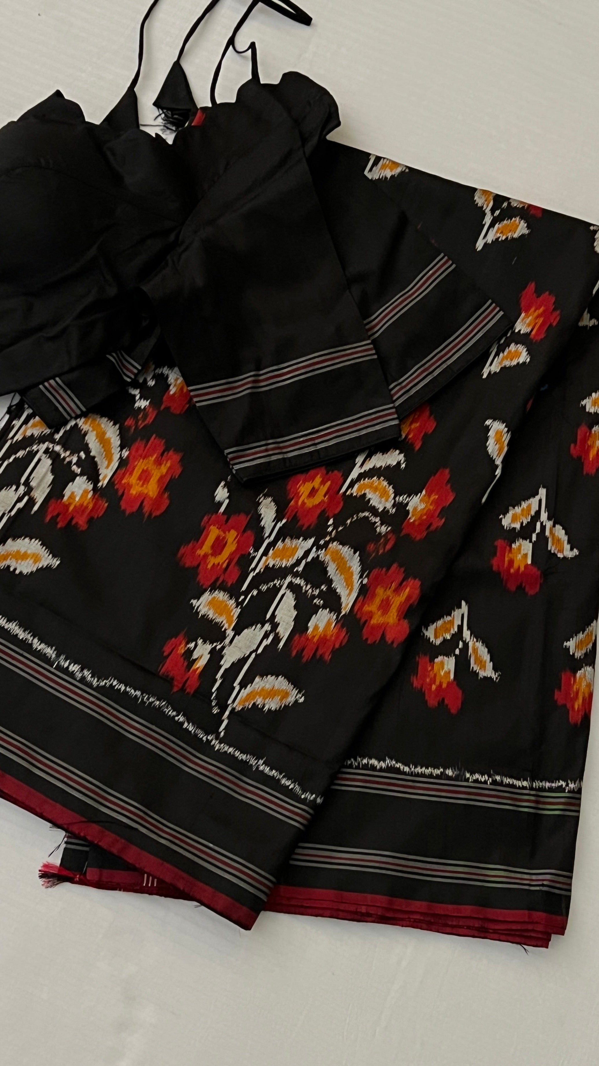 Black Pochampally Ikkat Saree