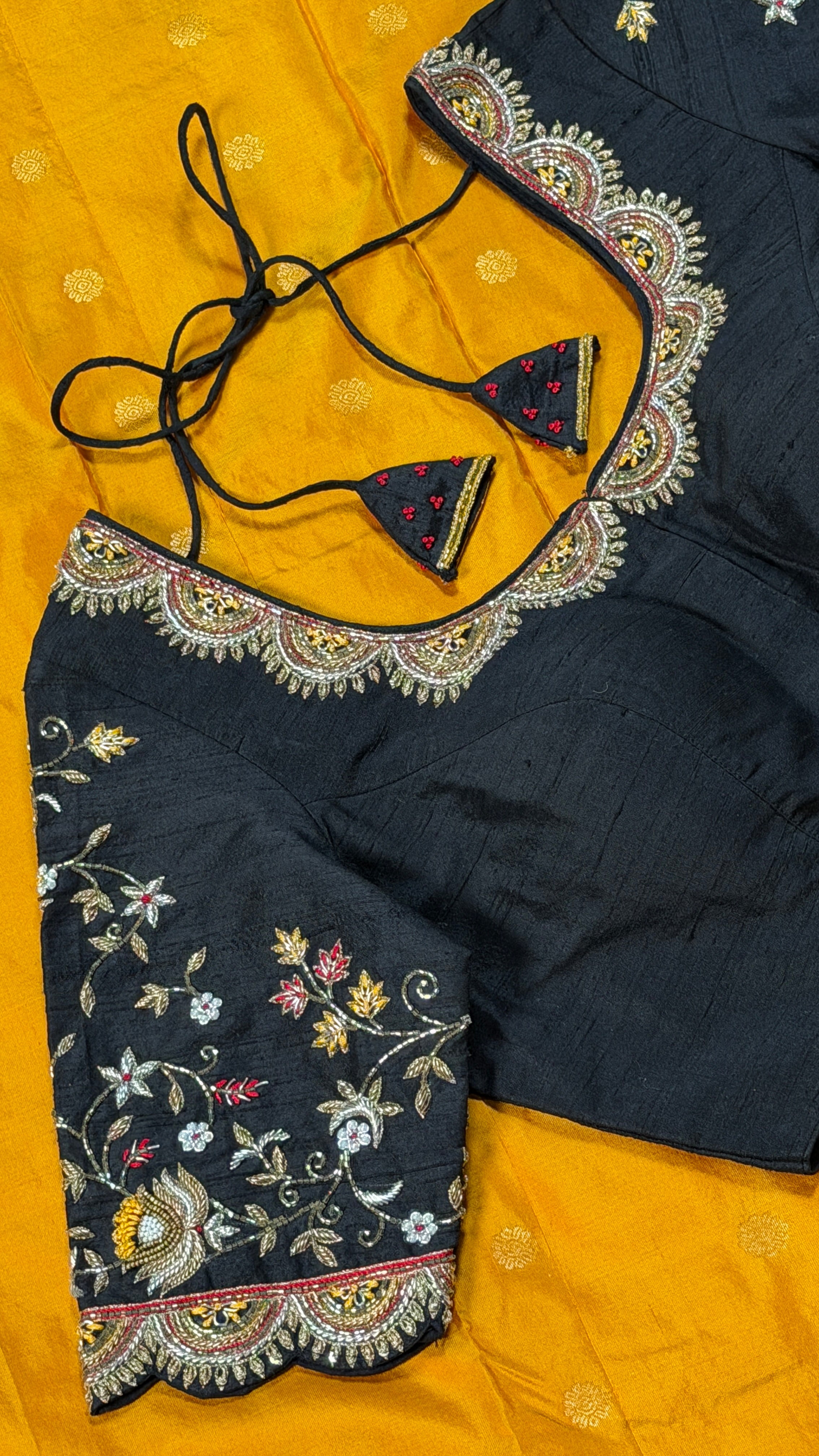 Black Wildflower Scallop Blouse