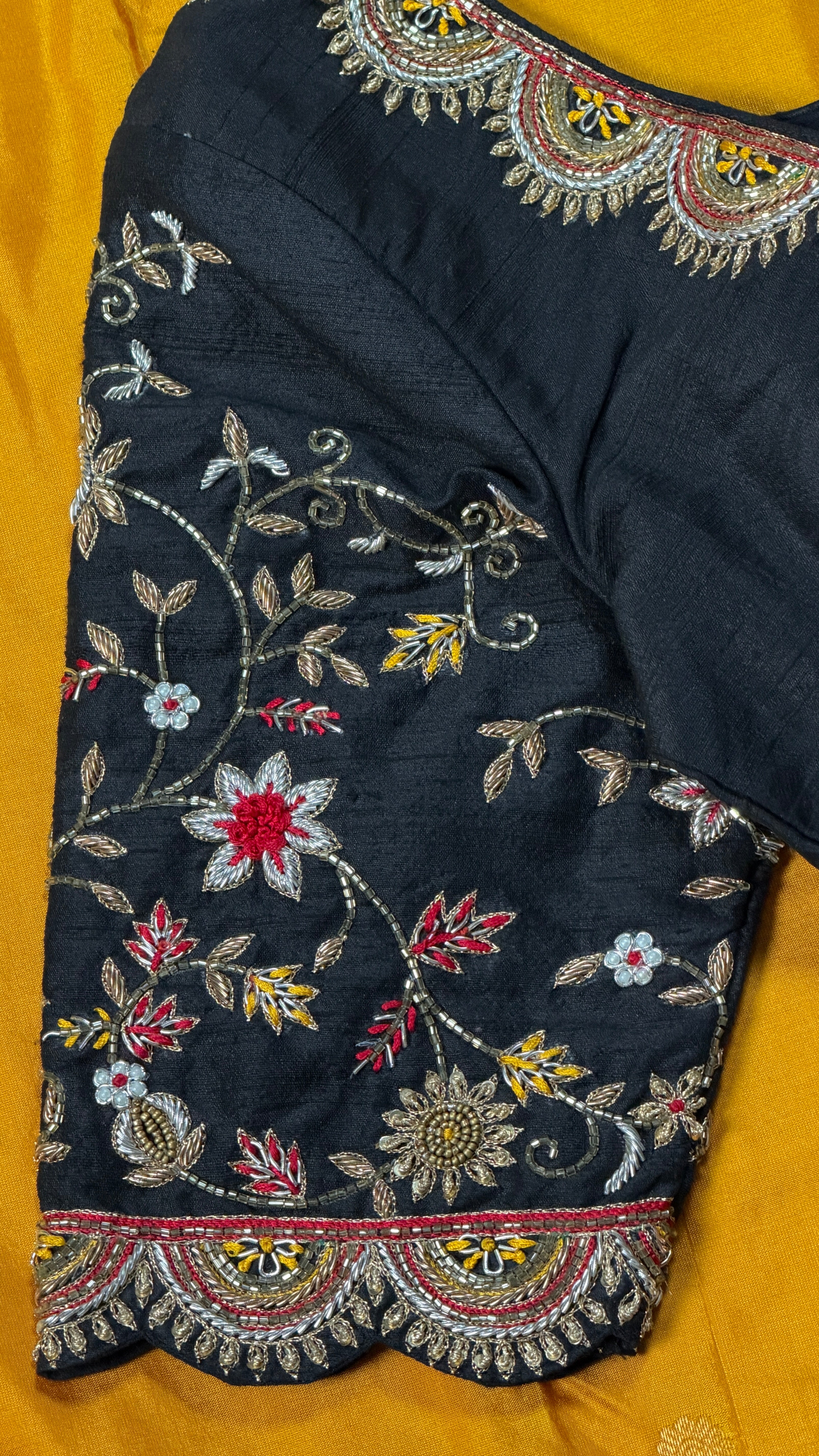 Black Wildflower Scallop Blouse