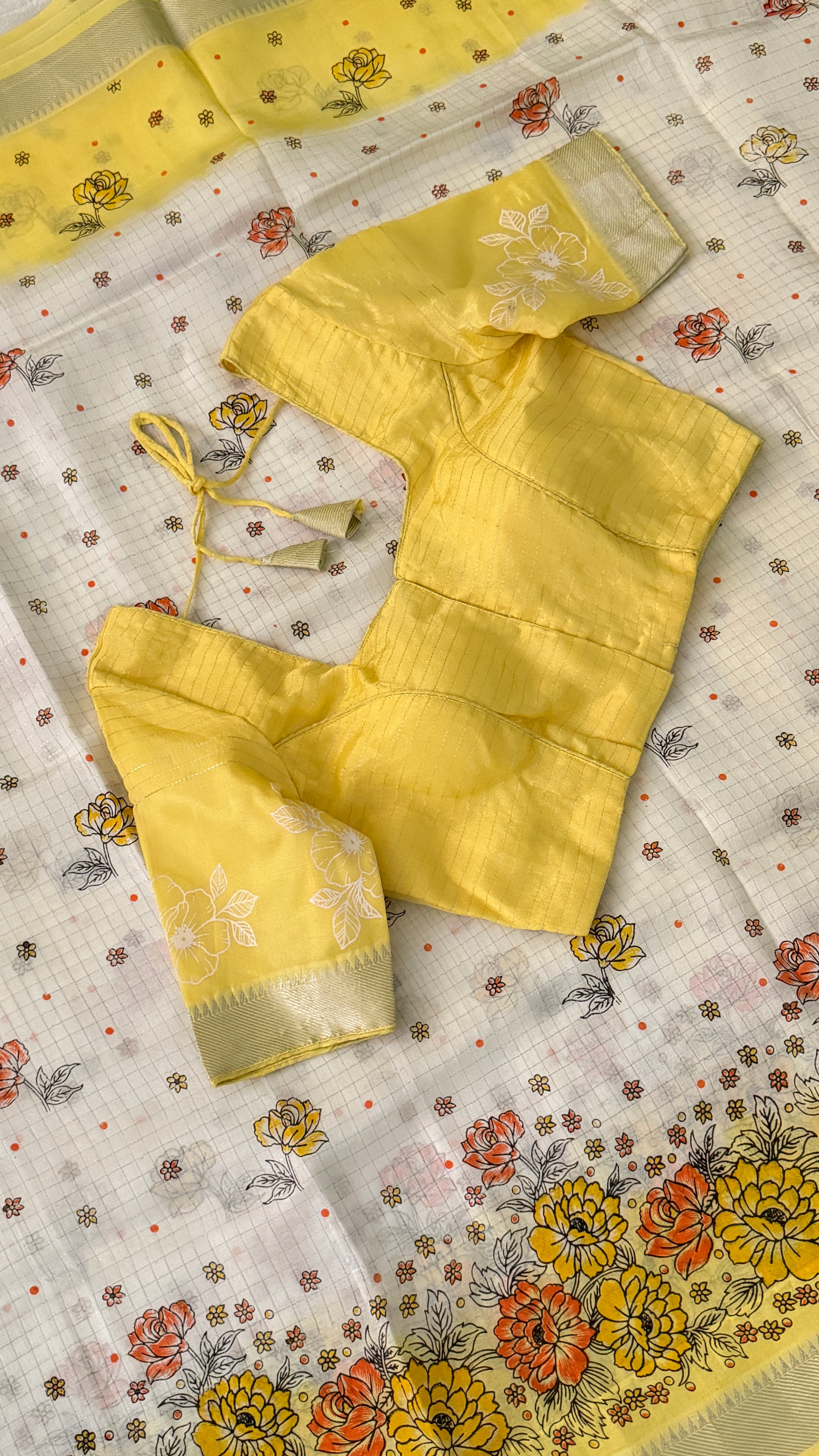 White & Yellow Floral Print Managalagiri Silk Saree