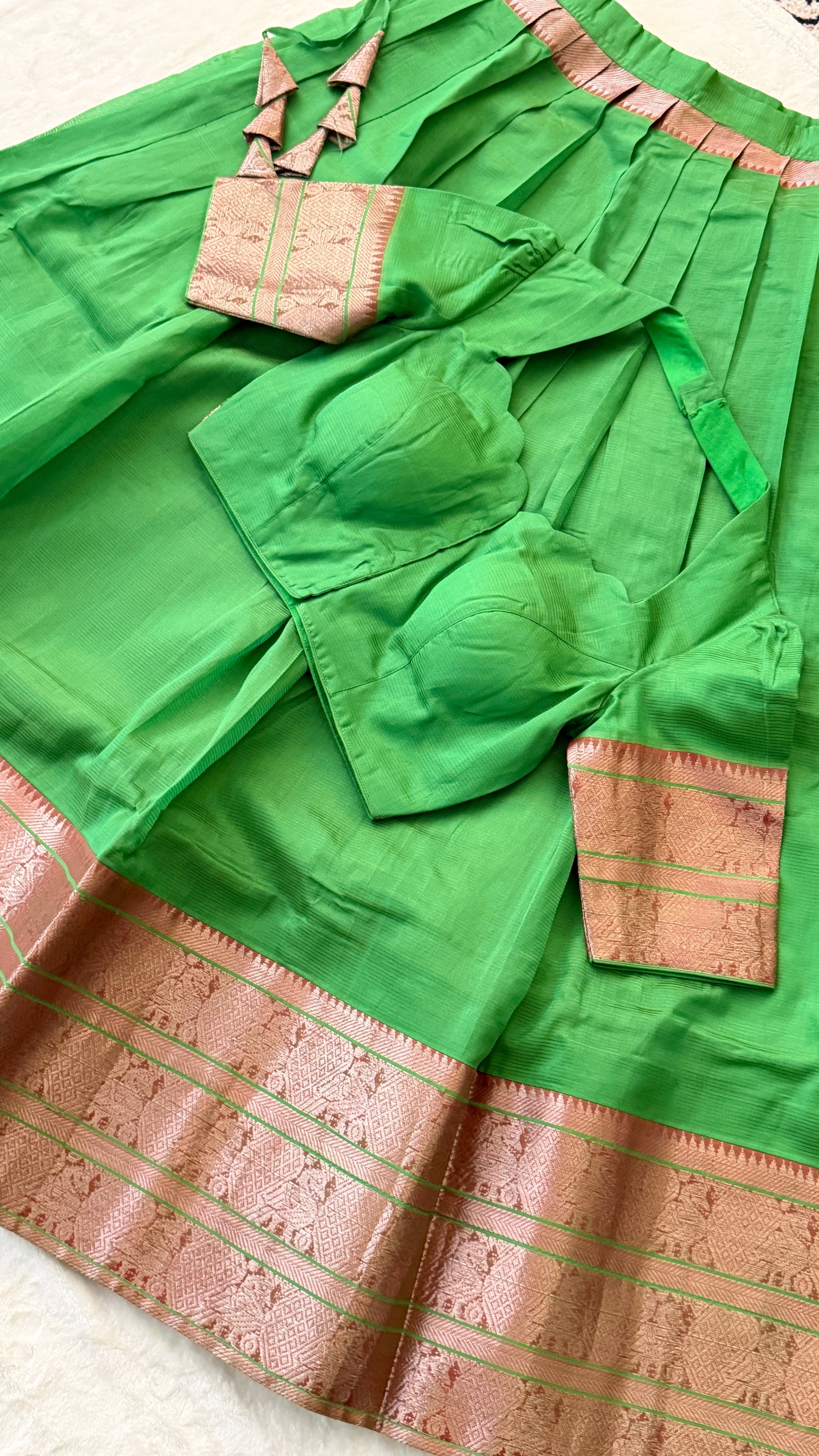 Green & Rani Pink Langa Voni