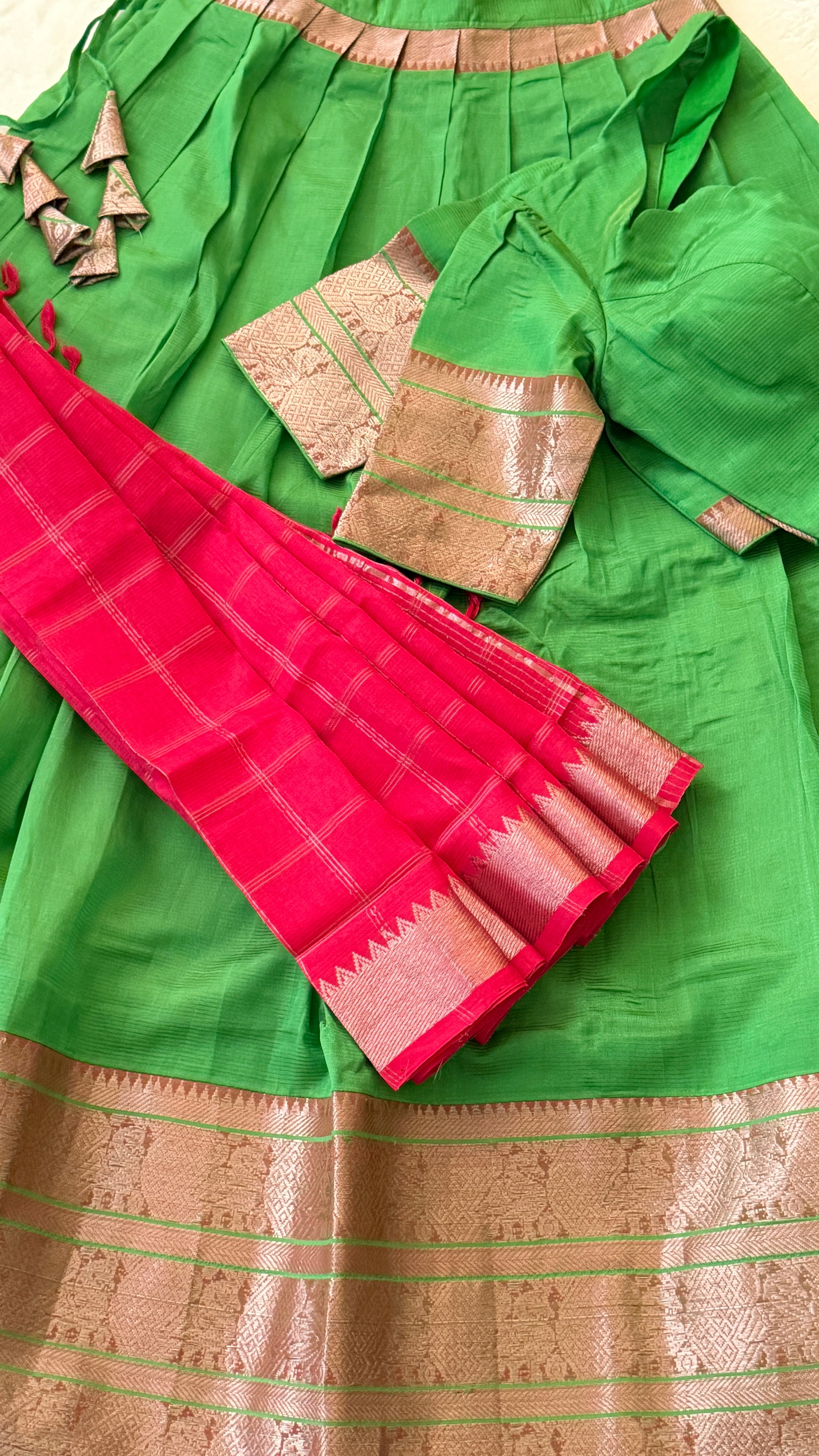 Green & Rani Pink Langa Voni