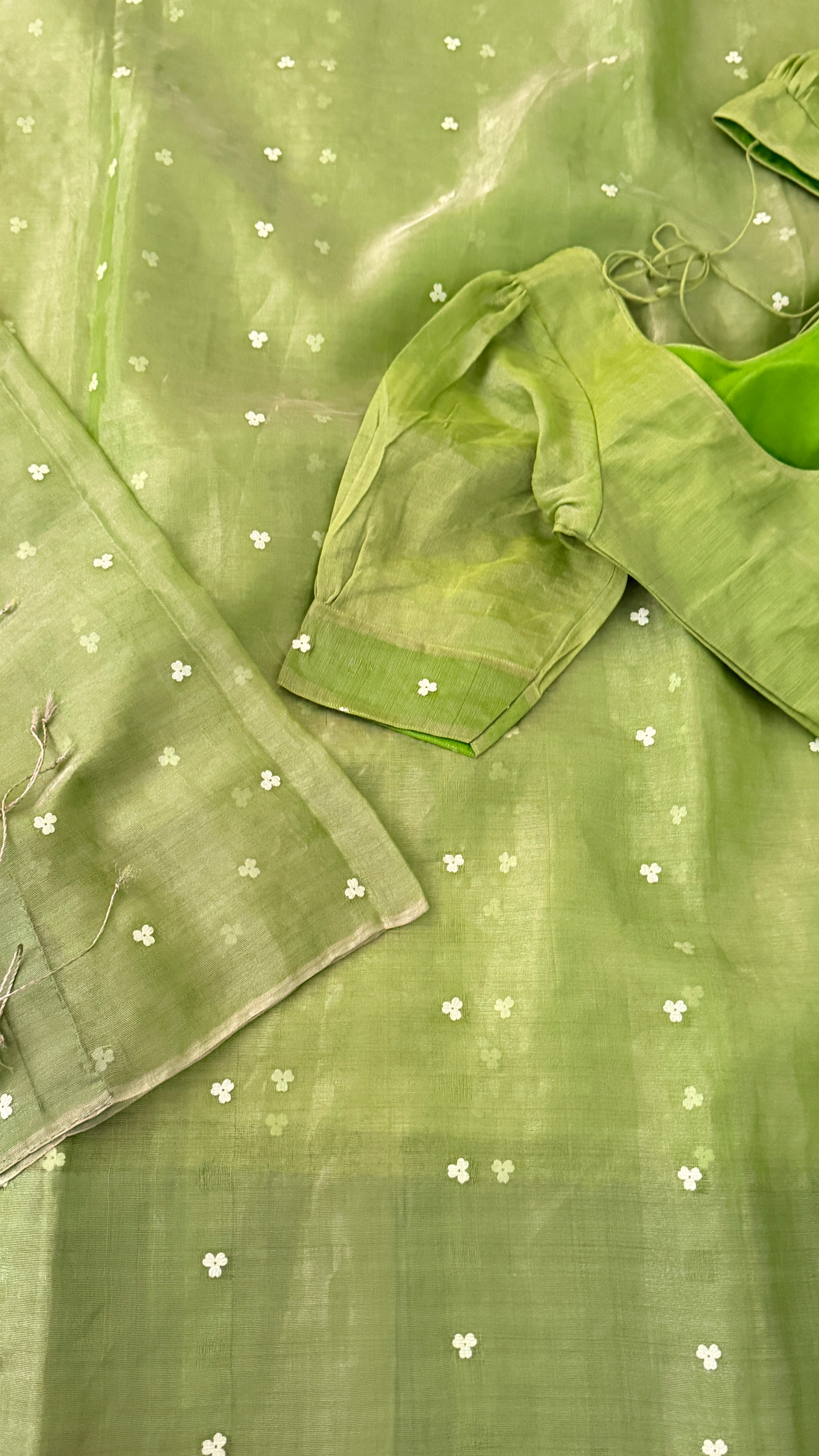 Green Sequins Muslin Jamdani Saree