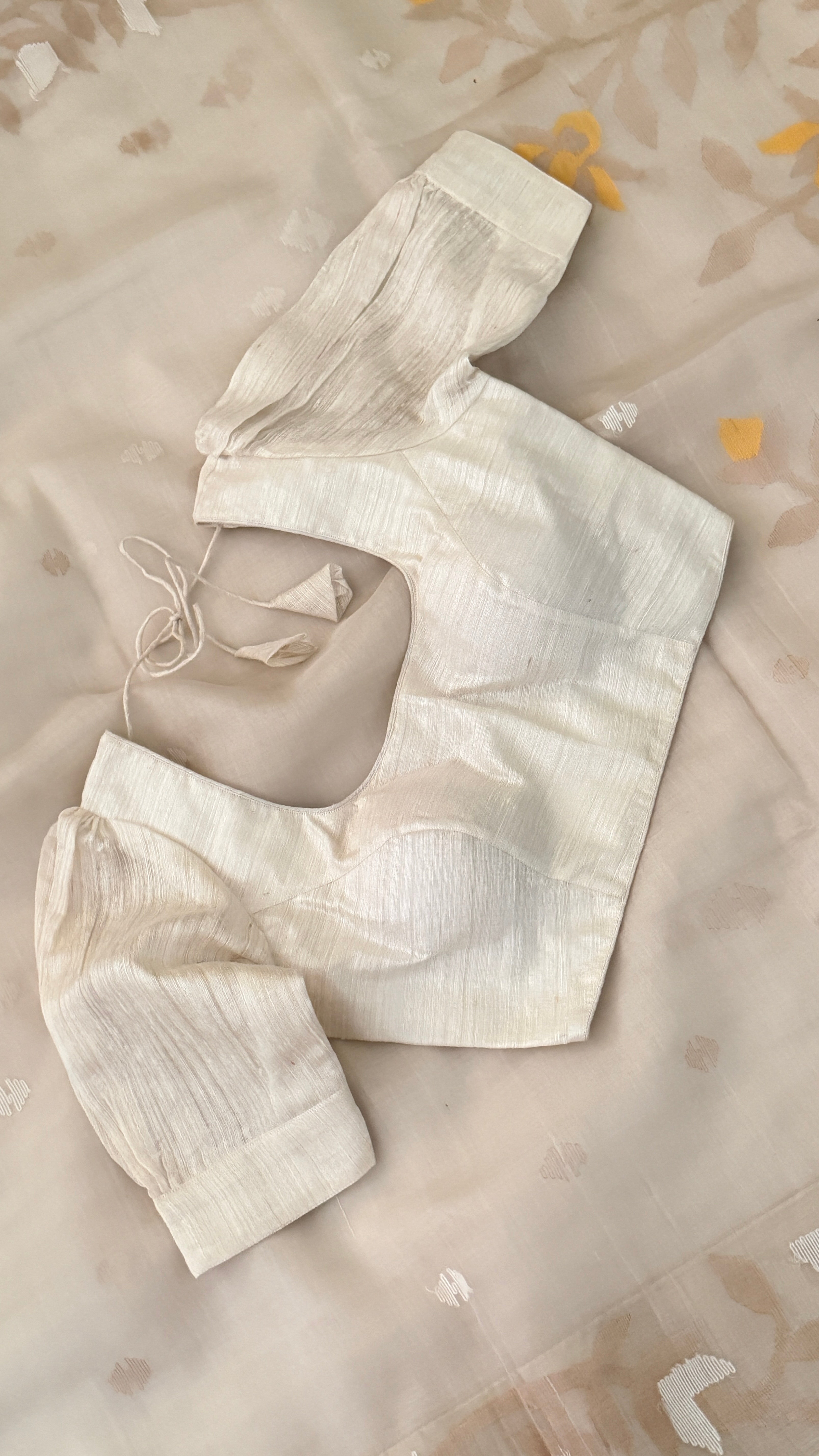 Off-White Muslin Jamdani Saree