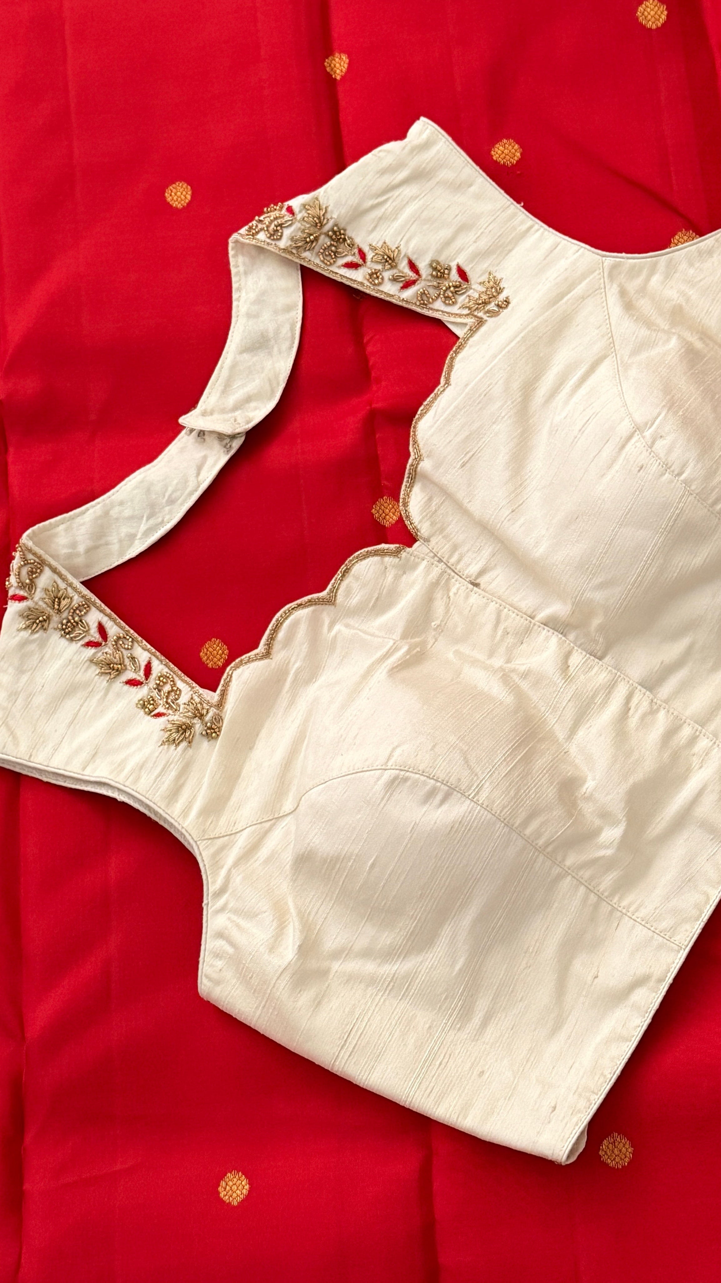 Ivory-Red Sleeveless Petal Blouse
