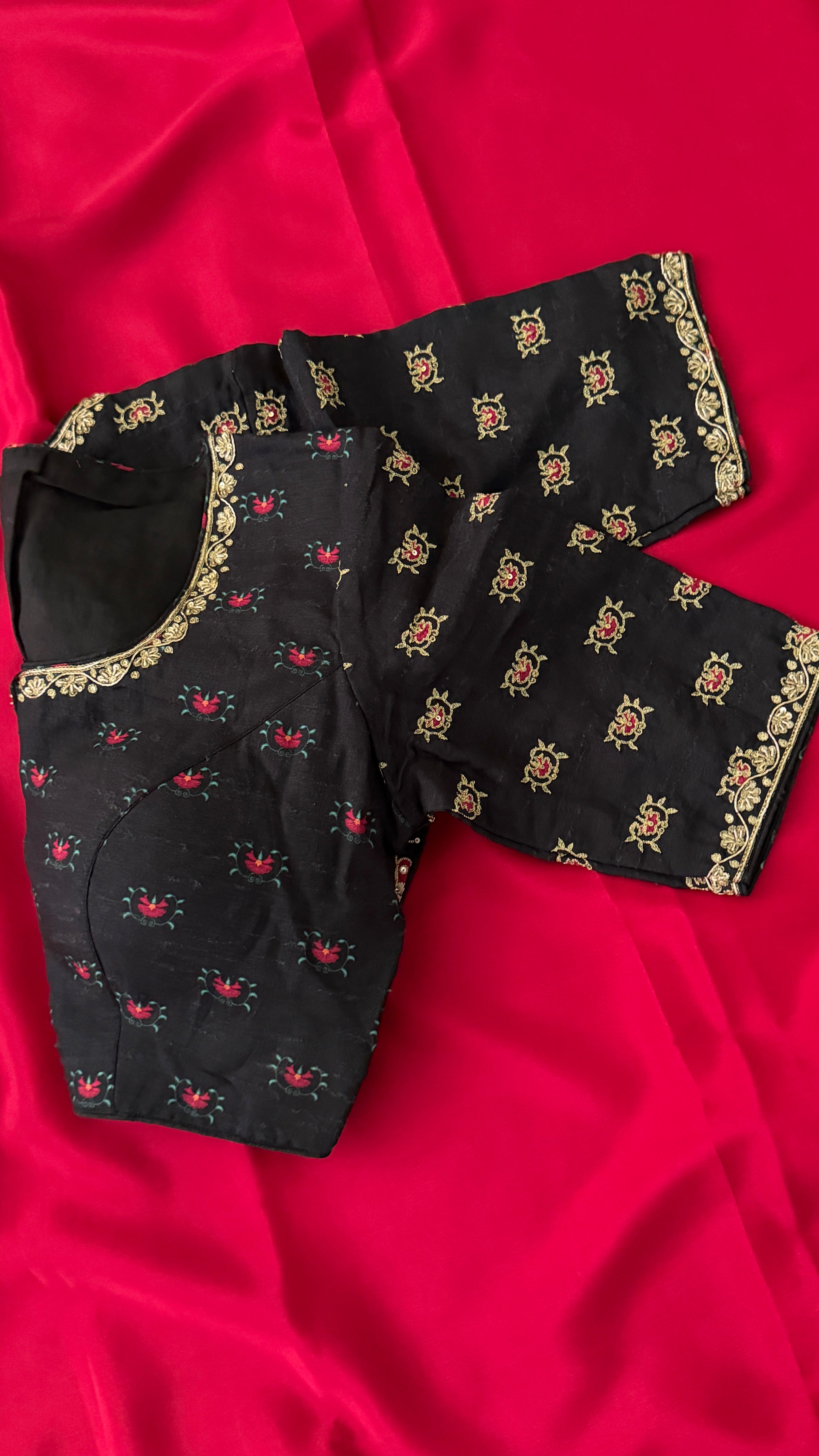 Black Printed Floral Buti Blouse