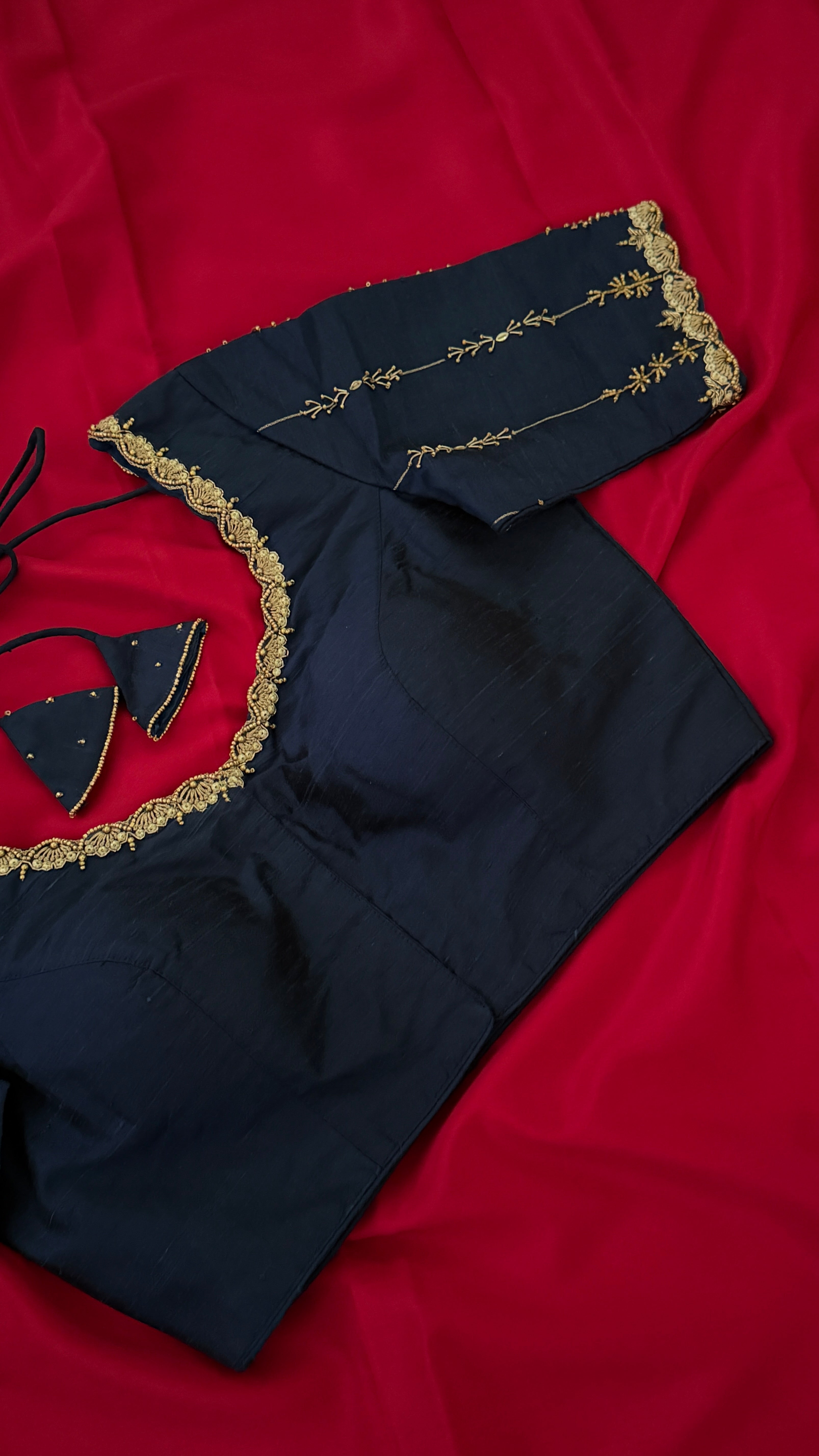 Navy Vine Sleeve Blouse