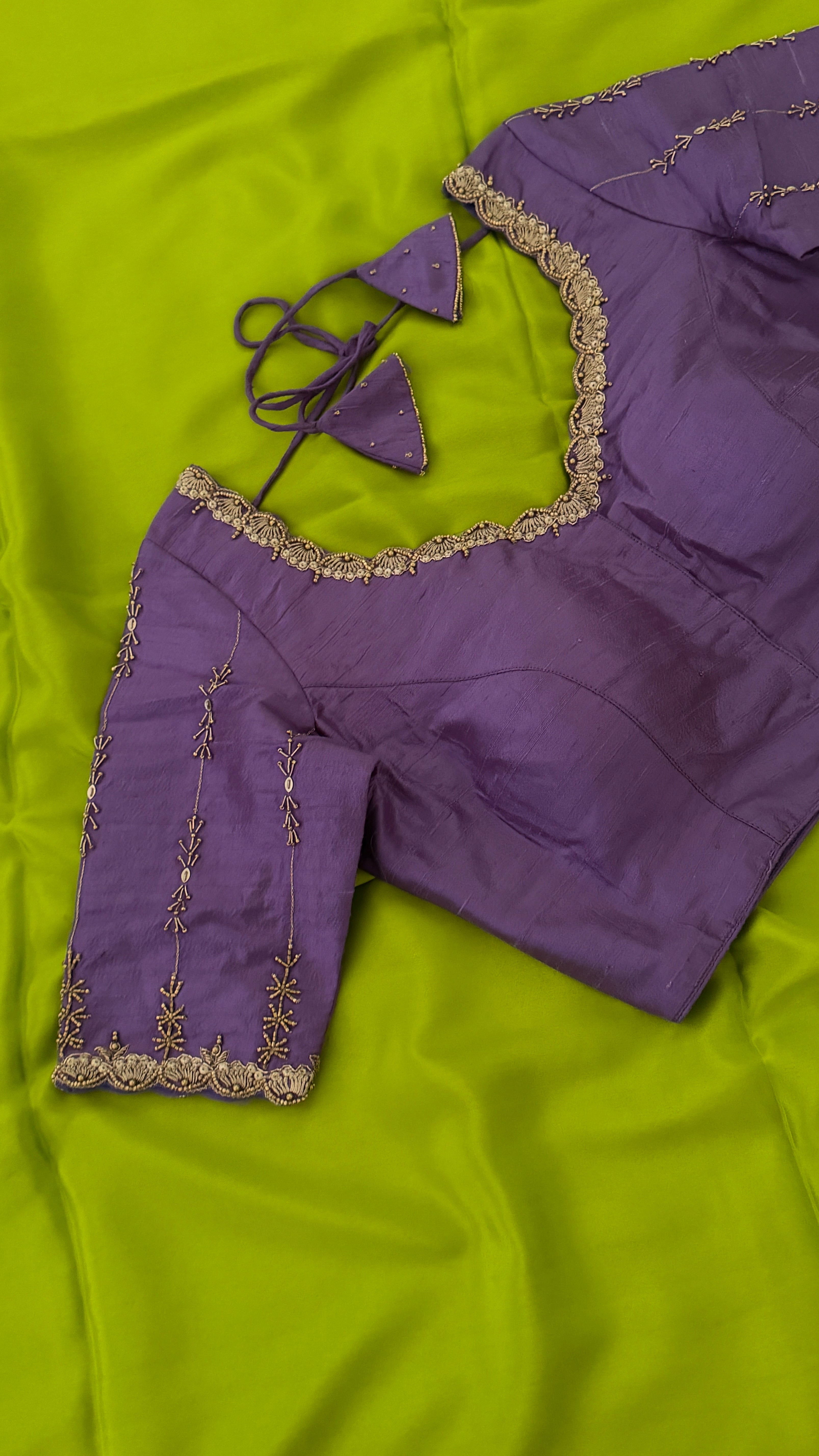 Lavender Vine Sleeve Blouse