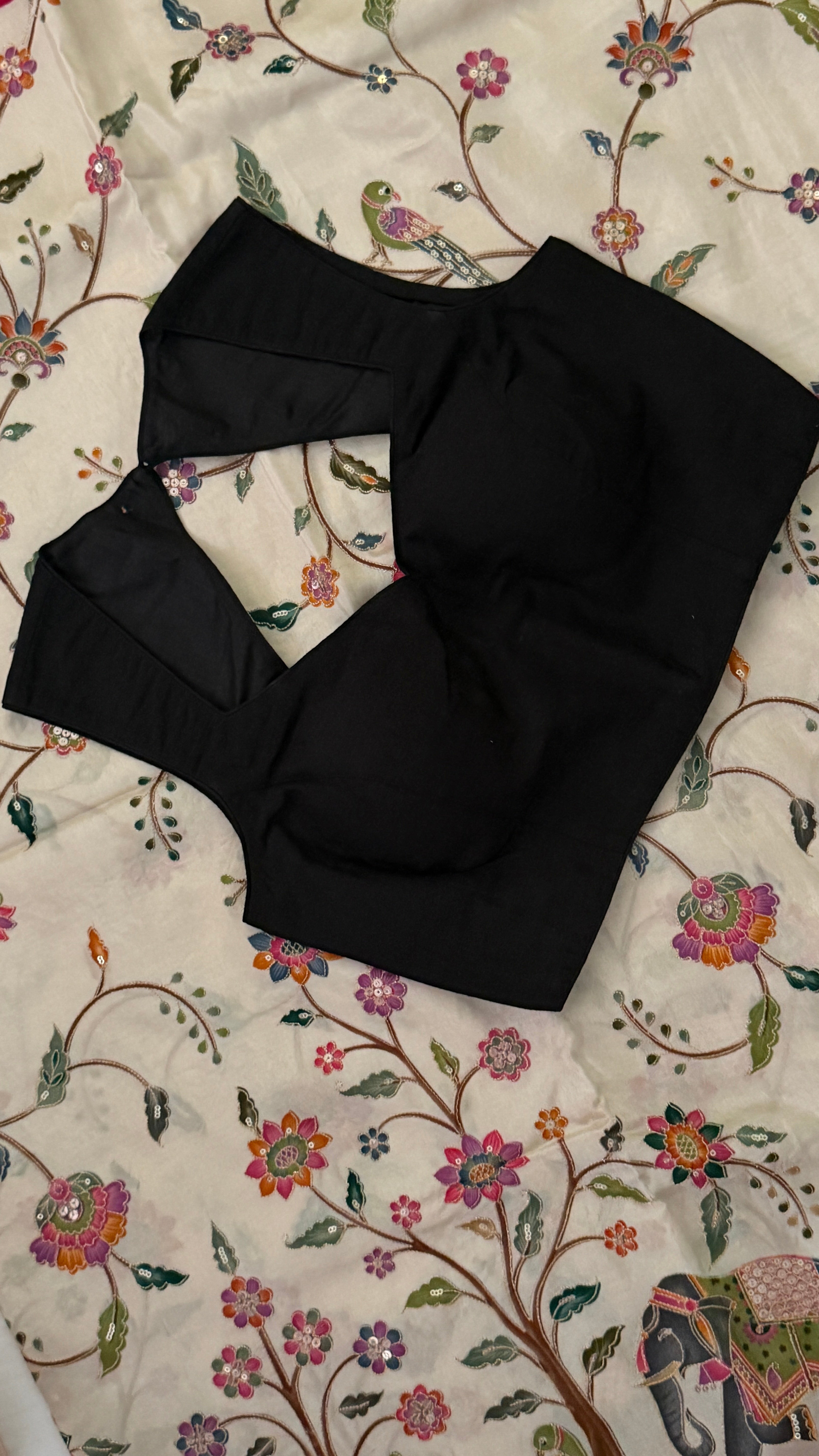 Black Sleeveless Blouse