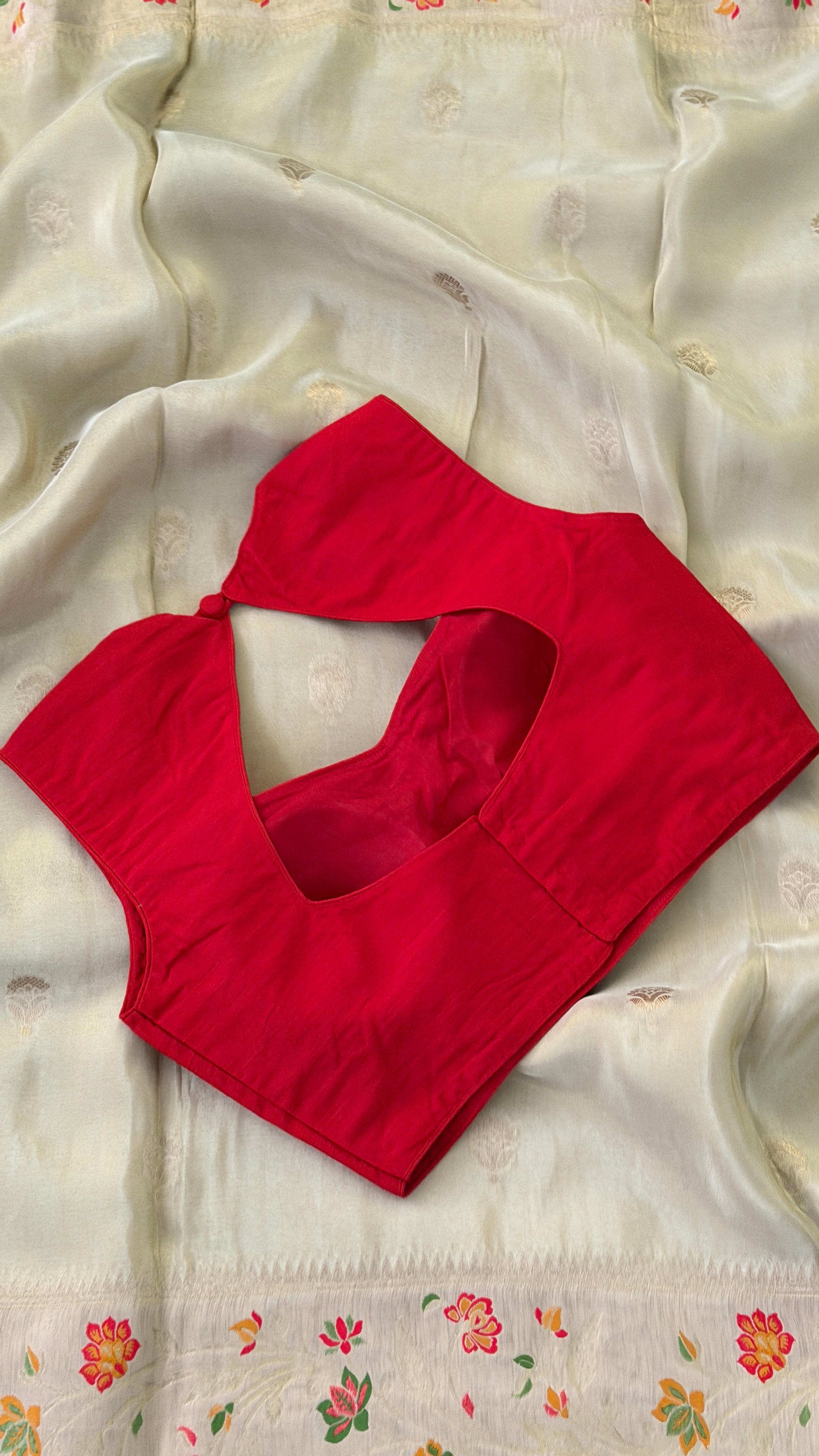 Red Sleeveless Blouse