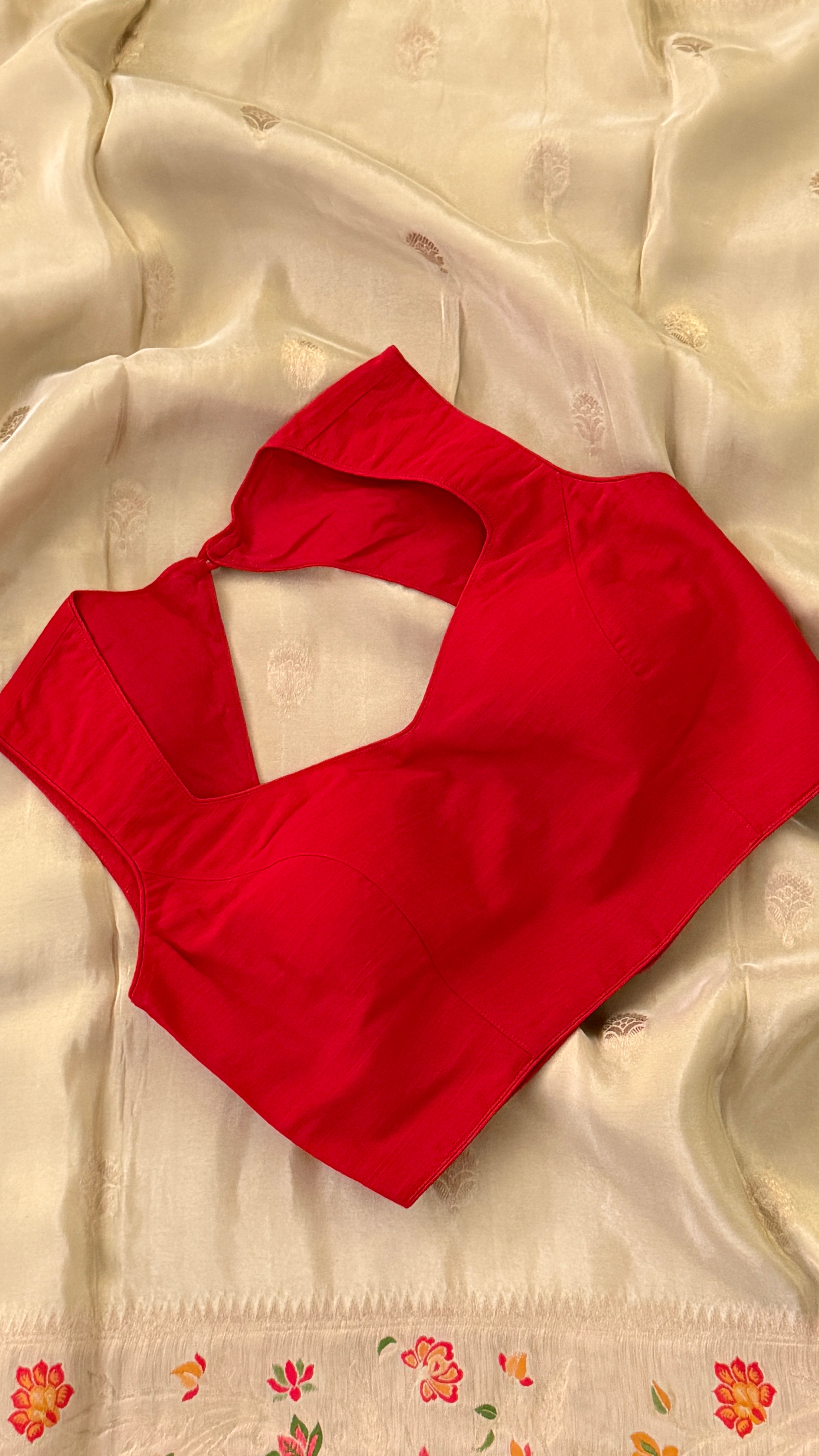 Red Sleeveless Blouse