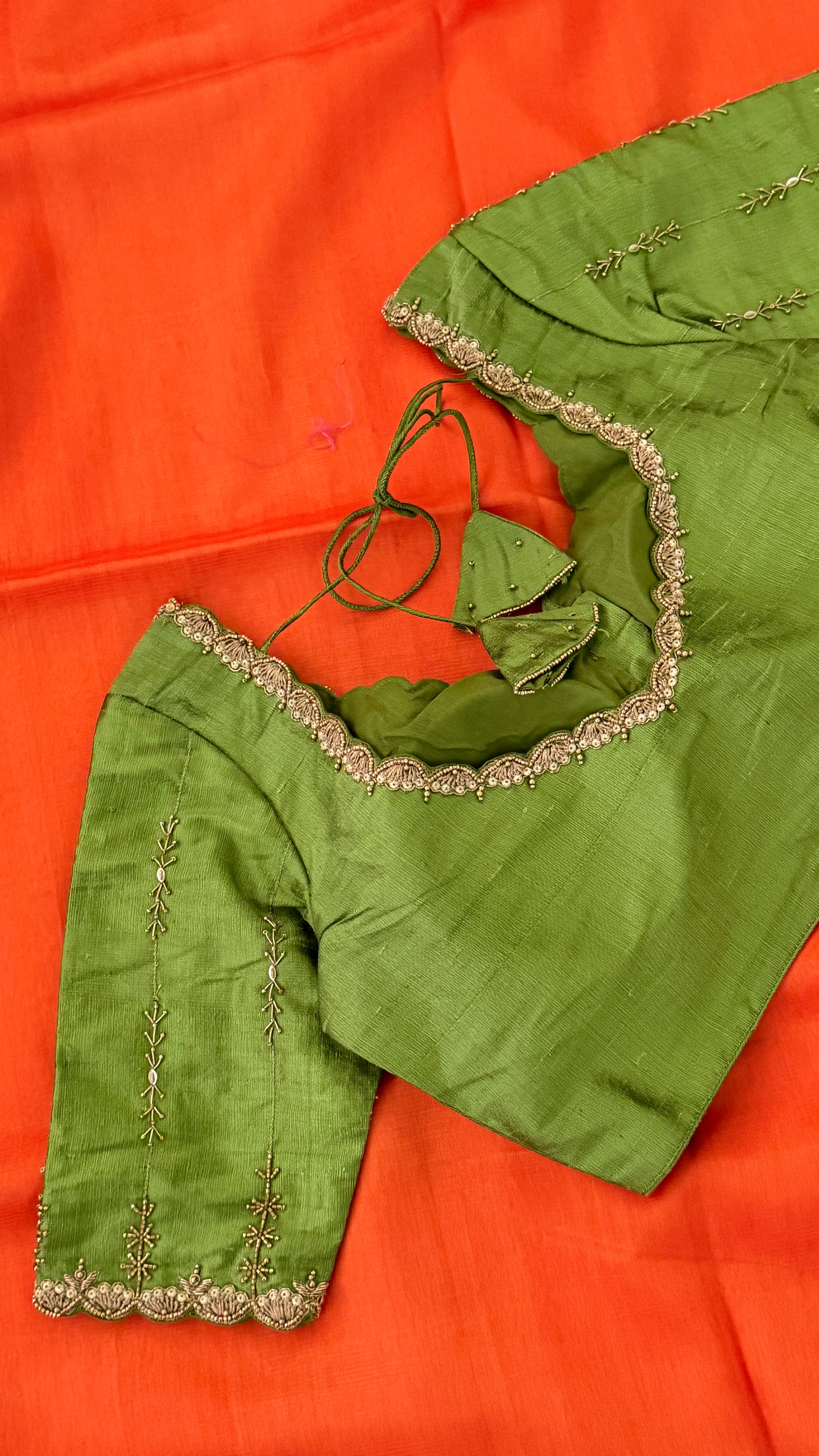 Green Vine Sleeve Blouse